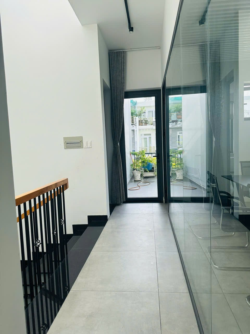 Cho thuê Nhà mặt tiền Phường Phú Hữu, Quận 9, Diện tích 185m², Giá 27 Triệu/tháng 3