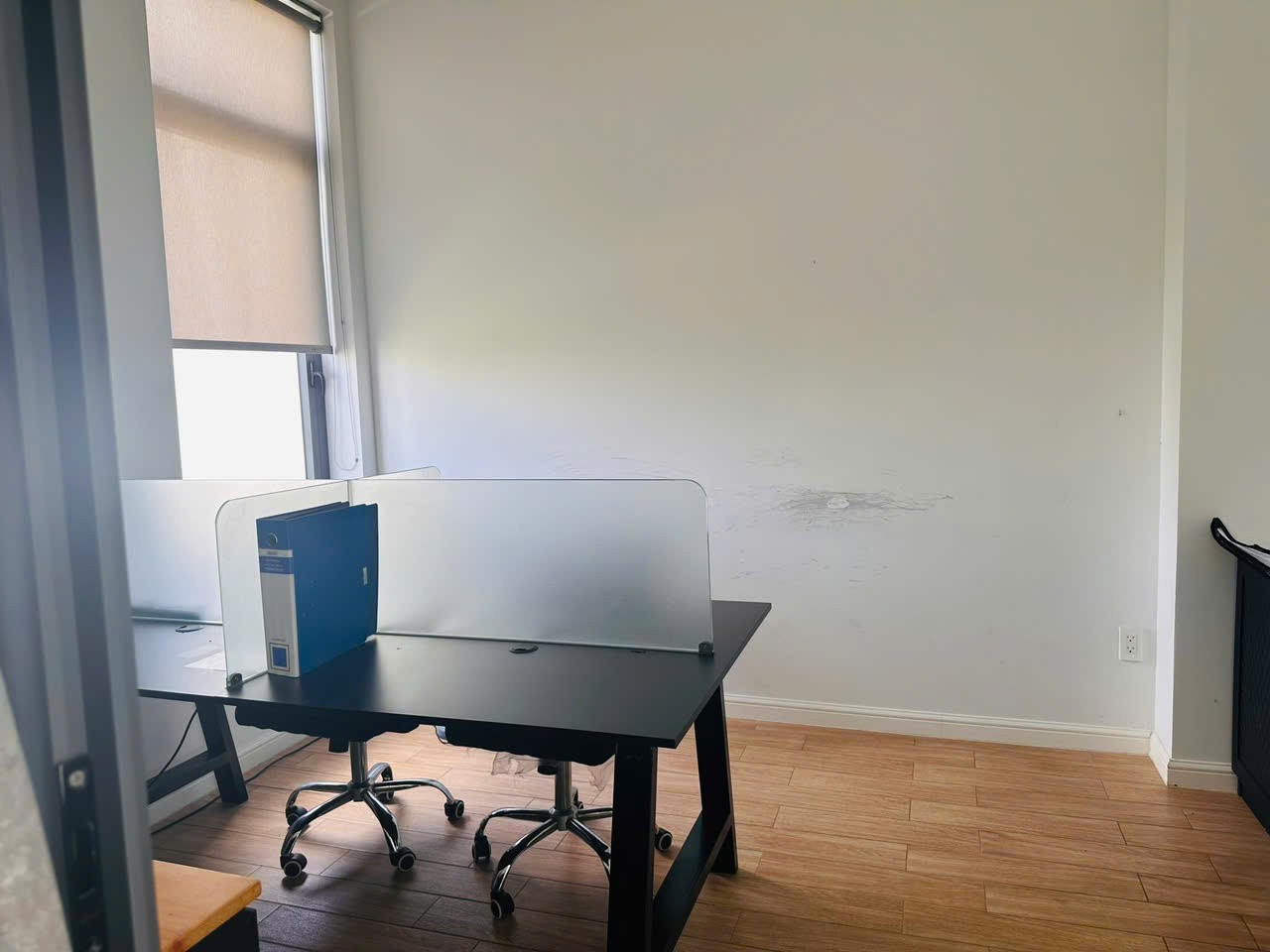 Cho thuê Nhà mặt tiền Phường Phú Hữu, Quận 9, Diện tích 185m², Giá 27 Triệu/tháng 11