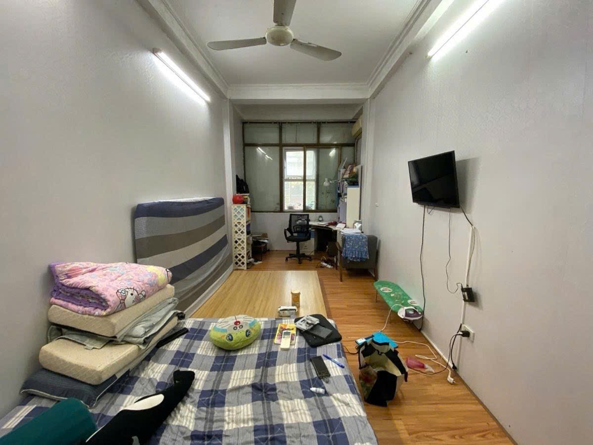 CHÍNH CHỦ CẦN BÁN GẤP NHÀ TRUNG TÂM BA ĐÌNH – NGÕ 576 HOÀNG HOA THÁM – CHỈ 30M RA PHỐ 47M2*4T 2