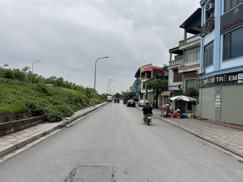 Bán gấp 55m2 đất mặt đường Đê Vàng - Phường Thuận An (Cổ Bi) | Vị trí kinh doanh, ô tô tránh
