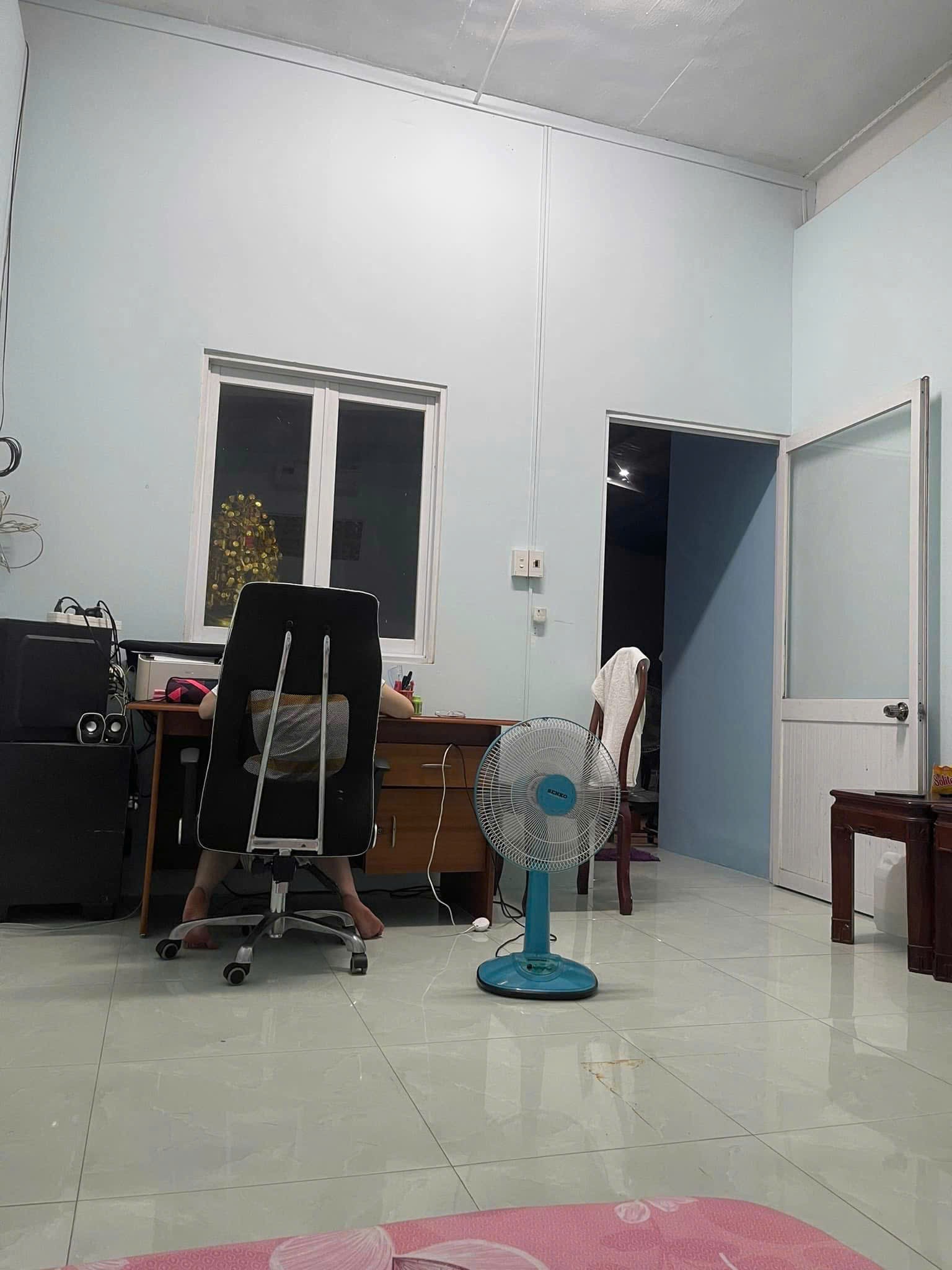 Cho thuê Kho - Nhà xưởng Phường Phú Hữu, Quận 9, Diện tích 800m², Giá 75 Triệu/tháng