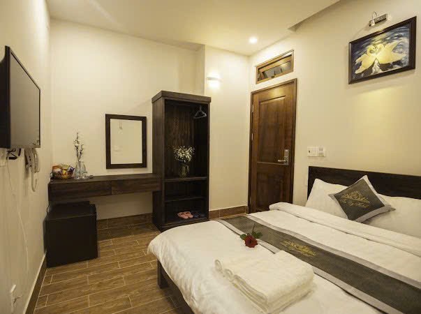 CHO THUÊ KHÁCH SẠN NGUYỄN THỊ NGHĨA P. XUÂN HƯƠNG - ĐÀ LẠT - 8PN 4
