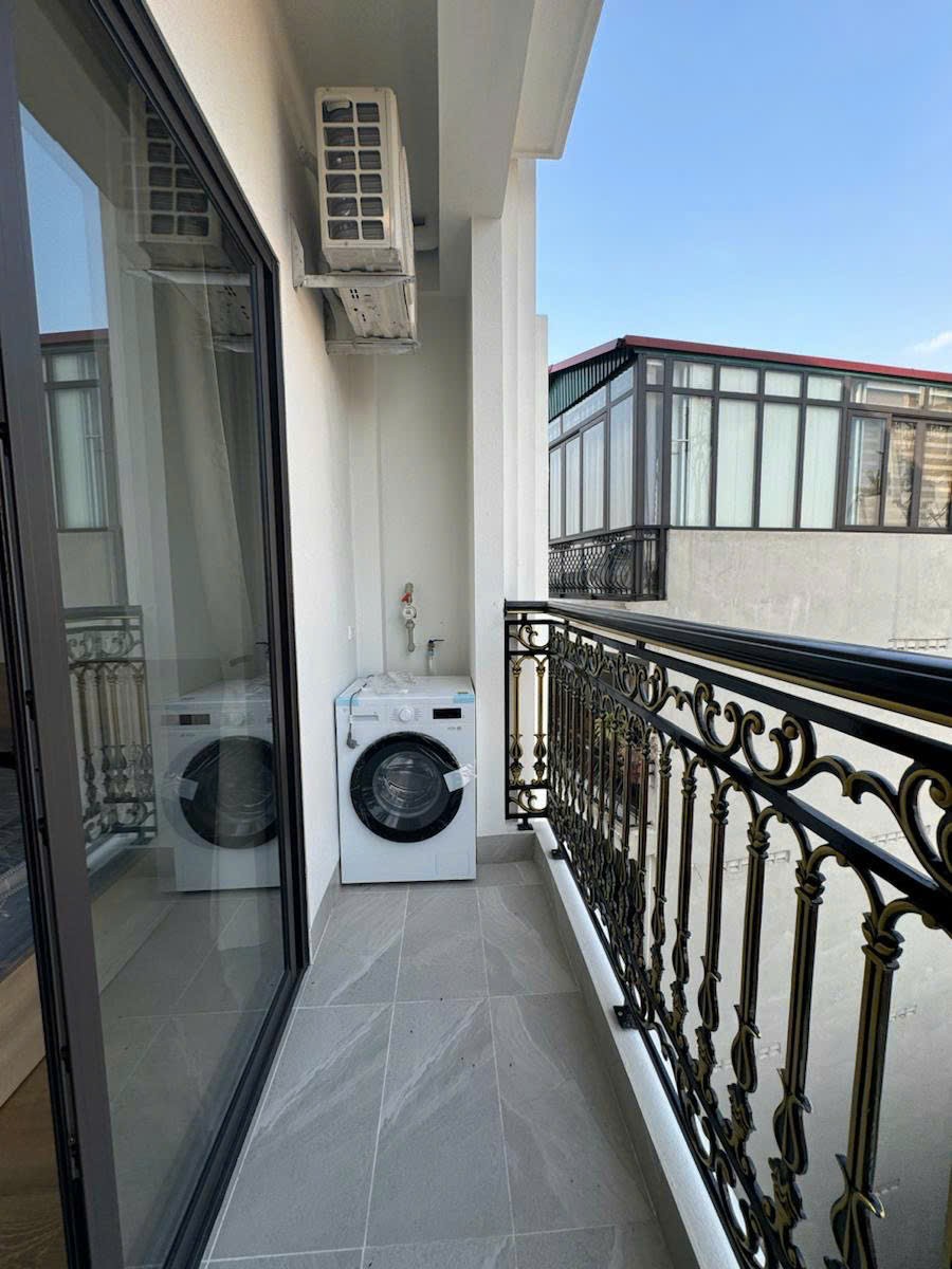 BÁN TÒA PARTMENT PHỐ TRÍCH SÀI, LÔ GÓC, DÒNG TIỀN KHỦNG, DT 100M2 x 9T* GIÁ 41 TỶ 13