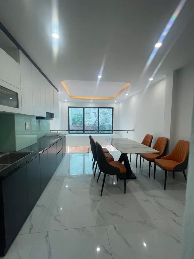 NHÀ ĐẸP Ô TÔ VÀO NHÀ  Phúc Lợi 37 m2 X 6 tầng mặt tiền 4m, 8.6 tỷ Long Biên. 2