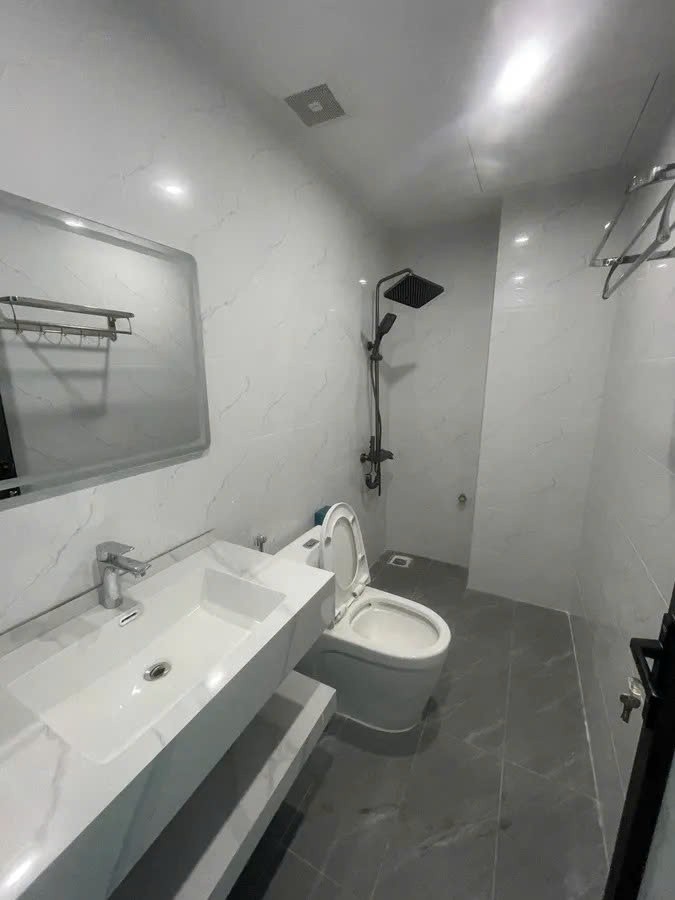 NHÀ ĐẸP Ô TÔ VÀO NHÀ  Phúc Lợi 37 m2 X 6 tầng mặt tiền 4m, 8.6 tỷ Long Biên. 5
