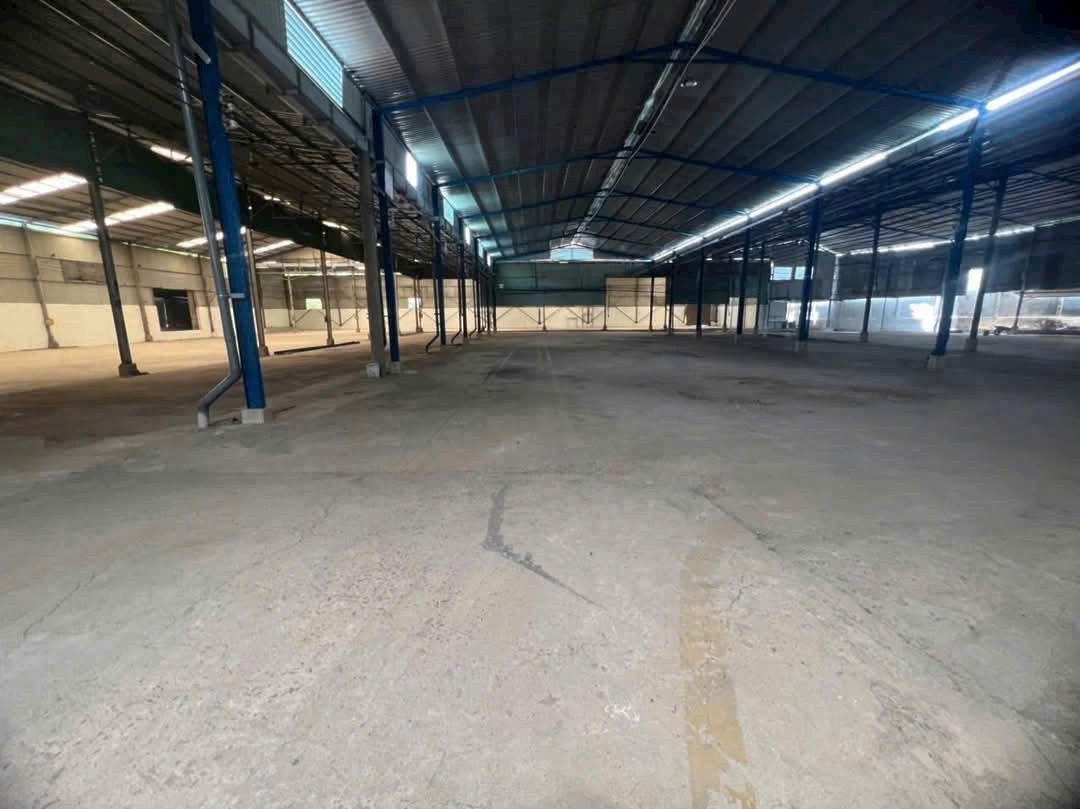 Cho thuê Kho - Nhà xưởng Dĩ An, Bình Dương, Diện tích 5000m², Giá 250 Triệu/tháng