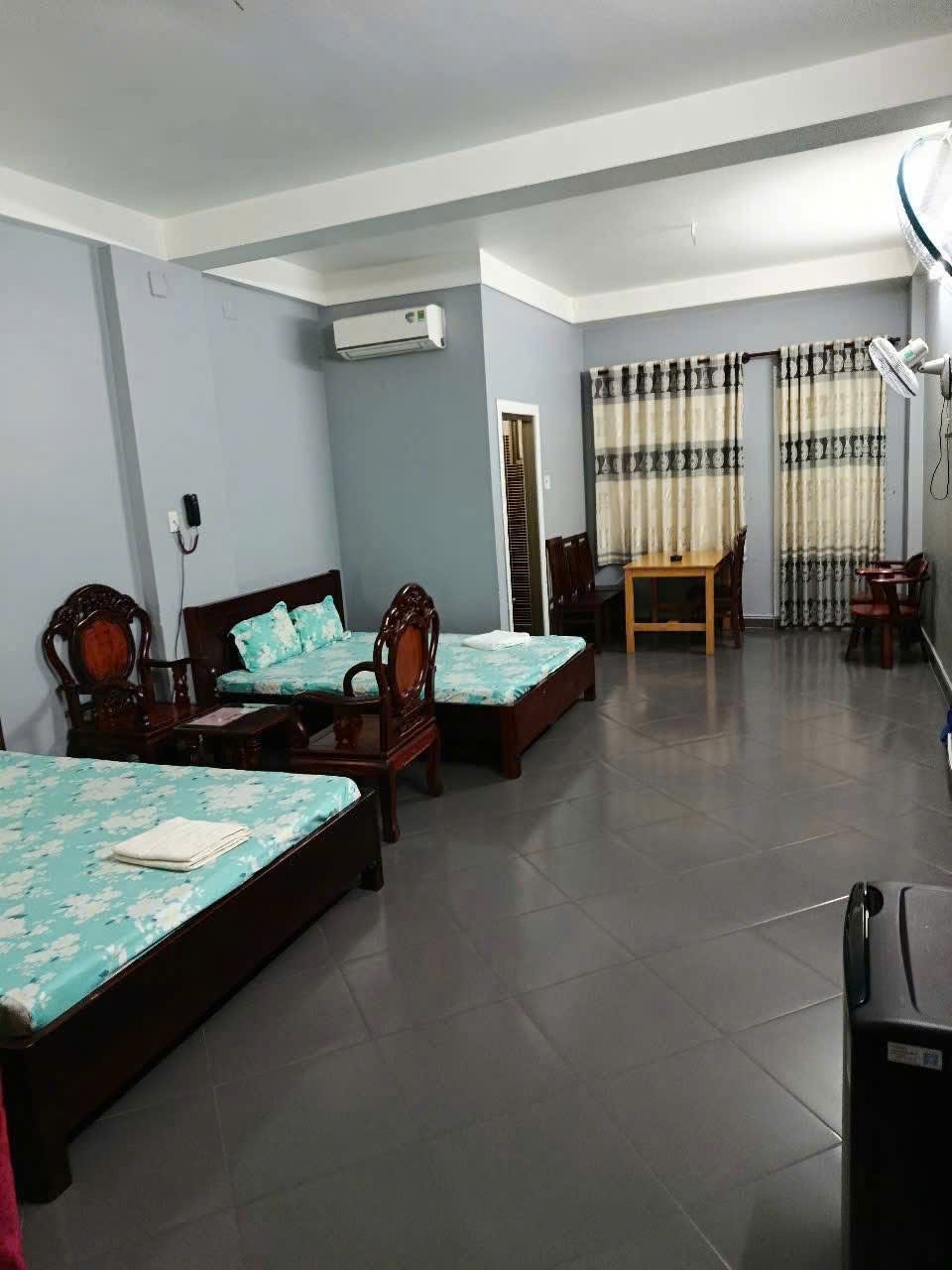 KHÁCH SẠN 17 PHÒNG + TRỤ ANTEN – THU NHẬP 87TR/THÁNG – SÁT MT LÊ VĂN KHƯƠNG GIÁ 11 TỶ 3
