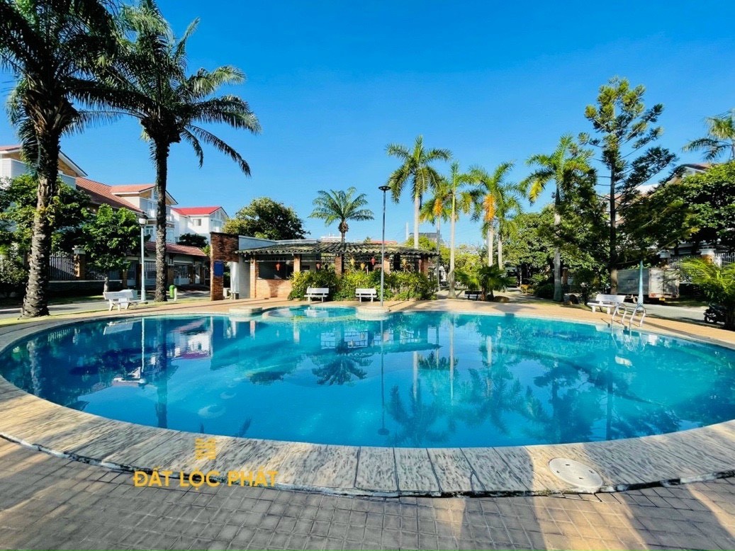 Cần bán Biệt thự Quận 7, Hồ Chí Minh, Diện tích 288m², Giá 031 Tỷ 9