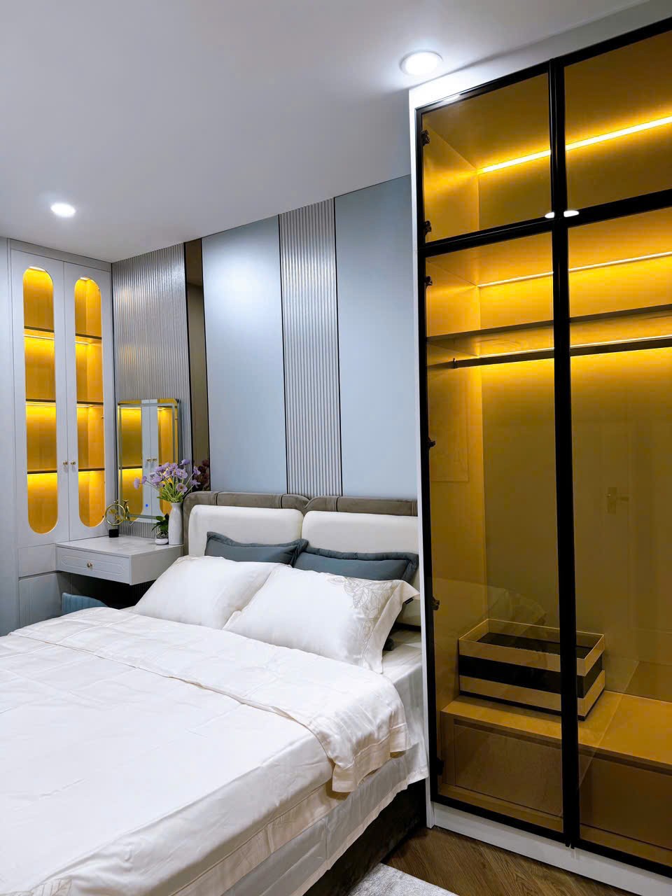 Chủ nhà cần tiền bán gấp! Giá siêu tốt. Tầng 2 siêu hiếm giá nhỉnh 3 tỷ tại Bách Khoa 3