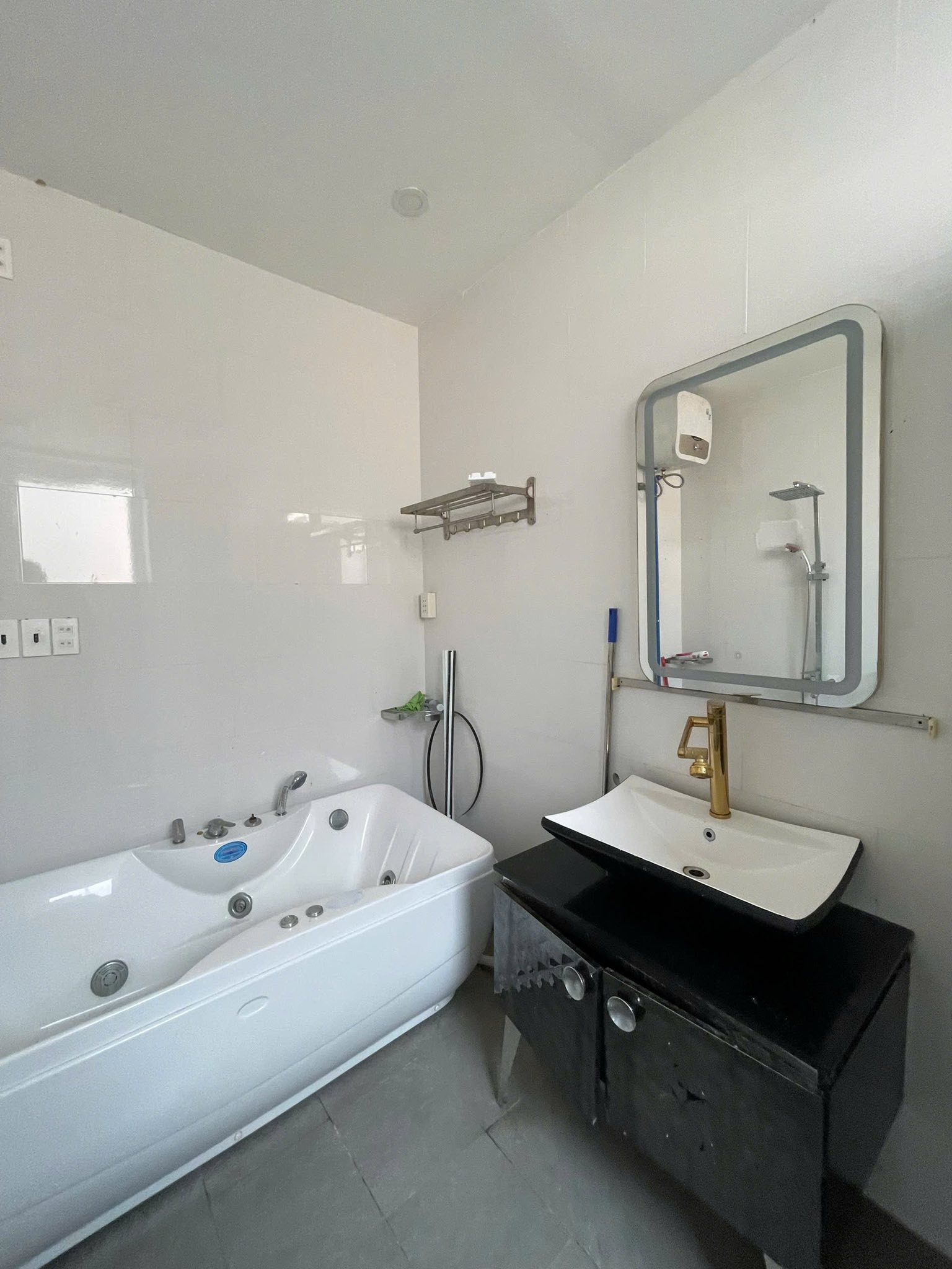 Cho thuê Biệt thự Phường Thạnh Mỹ Lợi, Quận 2, Diện tích 270m², Giá 70 Triệu/tháng 7