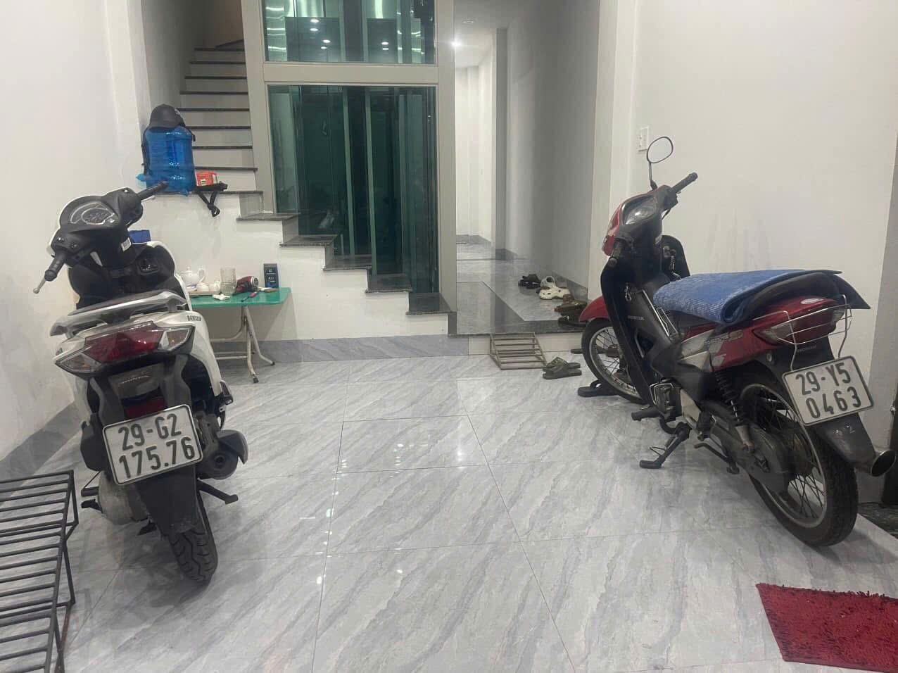 Bánb nhà mặt ngõ phố Quan Nhân - Ôtô tránh kinh doanh sầm uất 6 tầng thang máy 2