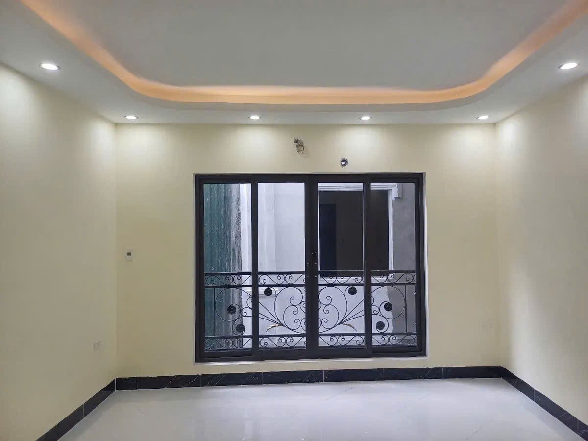 Bán Nhà Phú Lương - Hà Đông - MỚI - ĐẸP- Ở NGAY DT35 m2 5 tầng giá 4.95 tỷ có TL 5