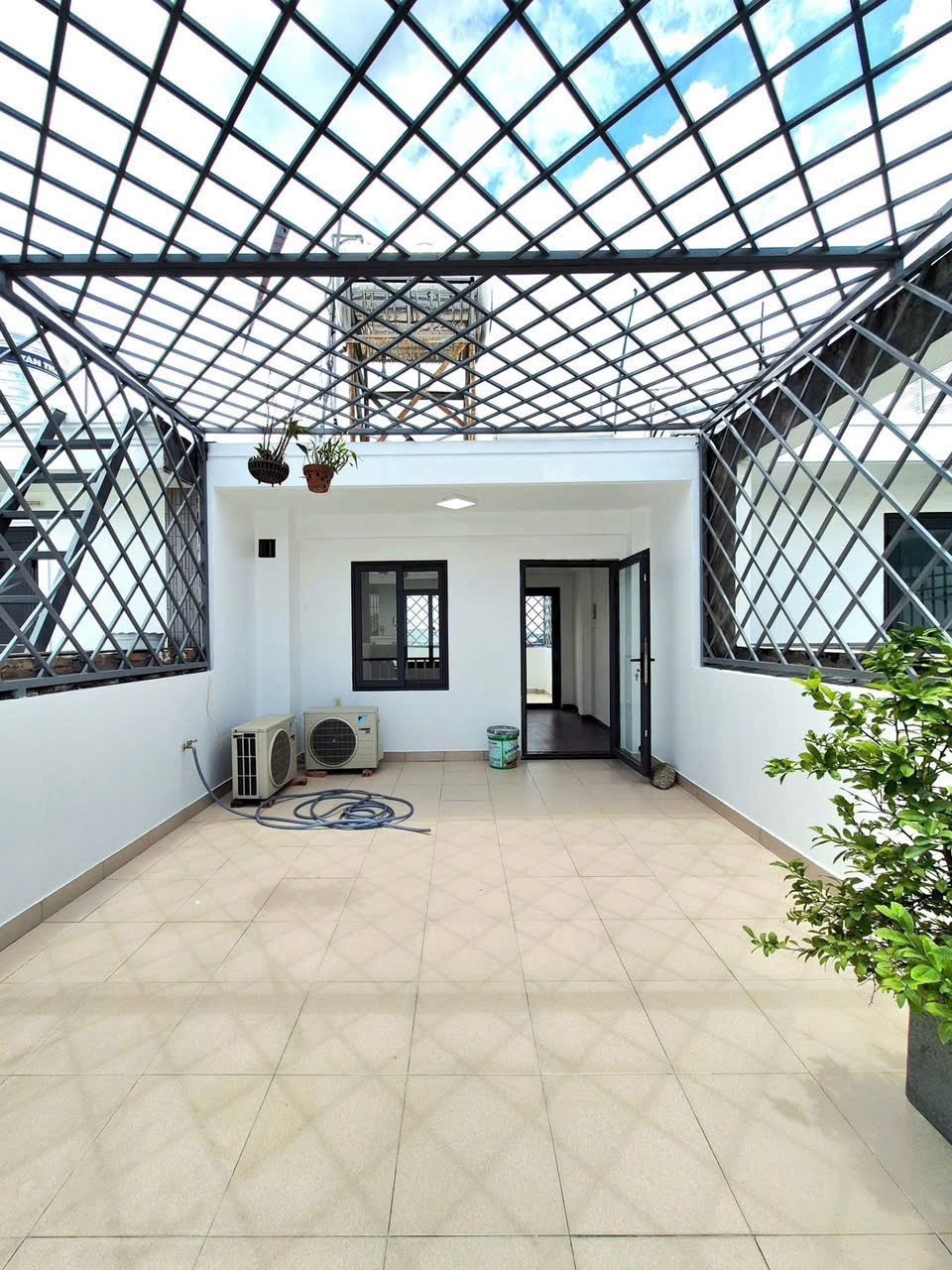 NHÀ MẶT PHỐ Căn Góc Huỳnh Thị Đồng , NHÀ BÈ - 56M2, 4 TẦNG, 4 PHÒNG NGỦ - GIÁ CHỈ 7.3 TỶ! 3