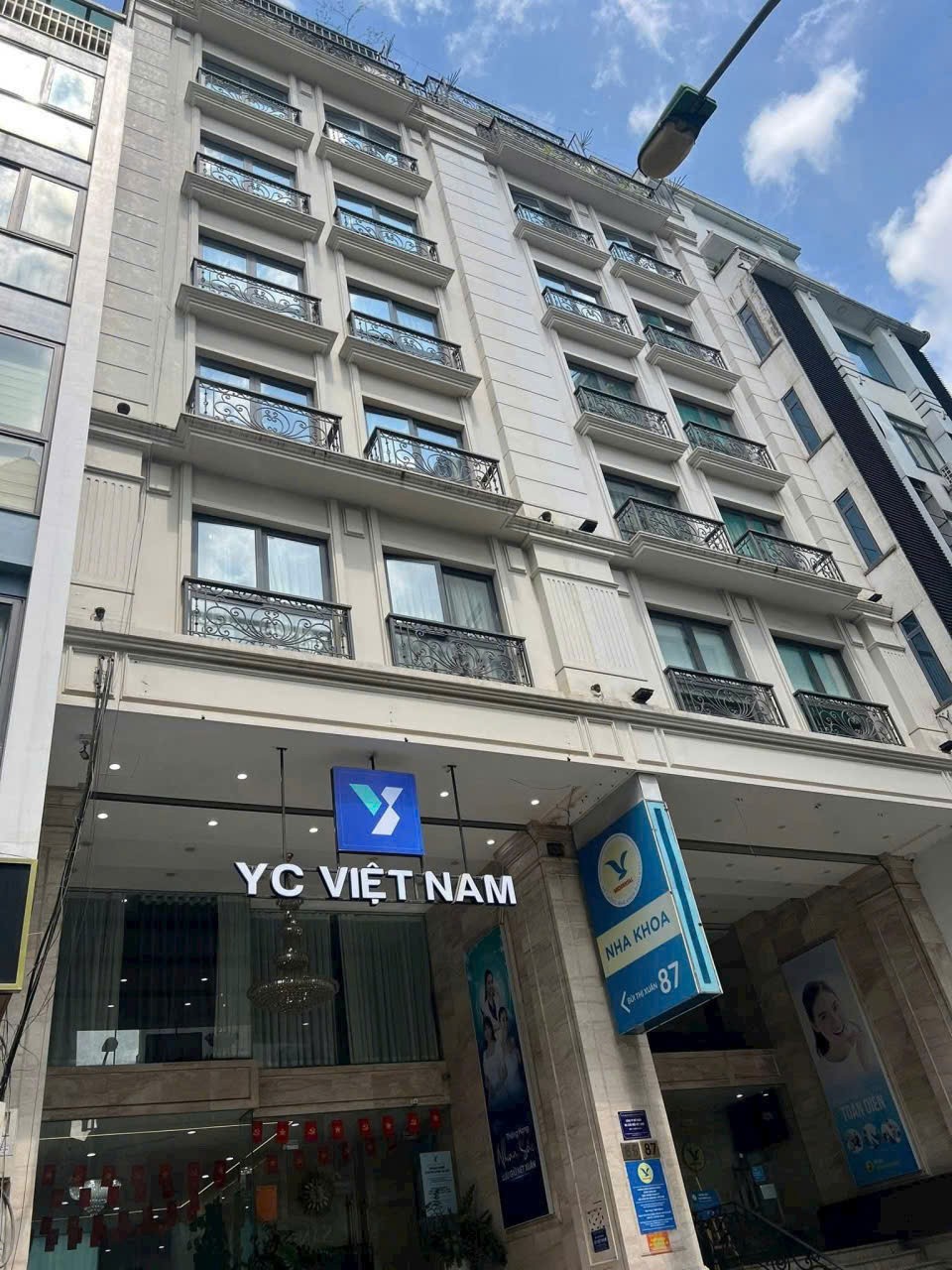 SIÊU PHẨM MẶT PHỐ  BÙI THỊ XUÂN  MỘT CĂN DUY NHẤT-  TỔNG 12 TẦNG. GỒM 10 TẦNG NỔI - 2 HẦM - MẶT