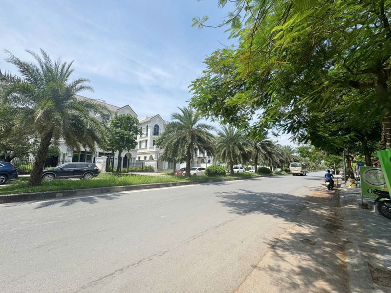 Bán nhà C4 mặt phố Đào Đình Luyện 88m2, đối diện Vinhomes The Harmony, kinh doanh tốt, tiện ở và đầ 6