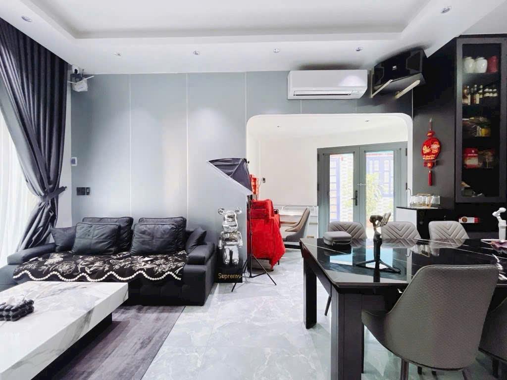 LÔ ĐẤT HẺM THẲNG Ô TÔ QUAY ĐẦU - 80M2 VUÔNG VỨC - XÂY TỰ DO HỆ SỐ 4.0 - NHỈNH 6 T.Ỷ