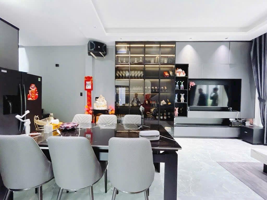 LÔ ĐẤT HẺM THẲNG Ô TÔ QUAY ĐẦU - 80M2 VUÔNG VỨC - XÂY TỰ DO HỆ SỐ 4.0 - NHỈNH 6 T.Ỷ 2