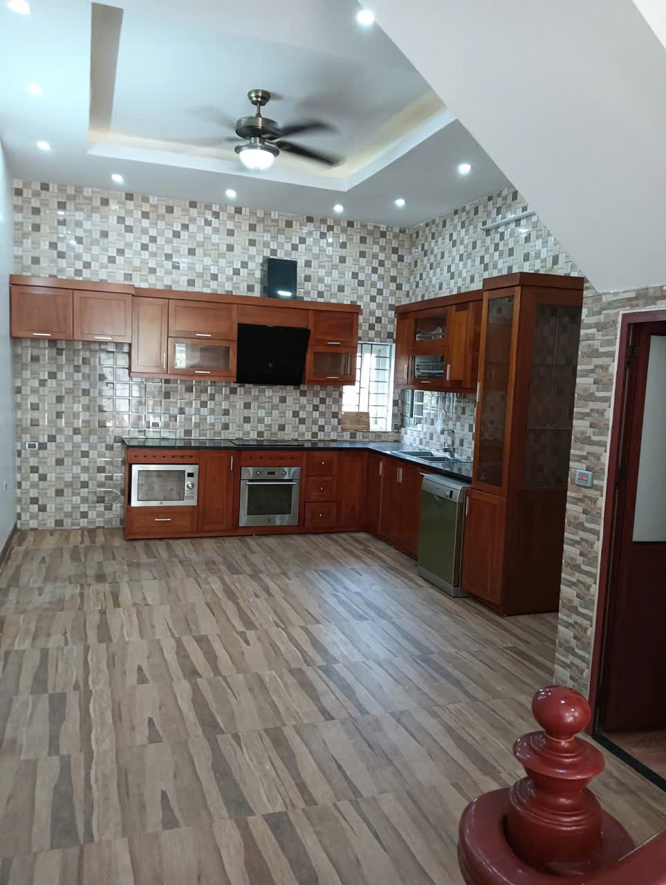 Bán gấp MẶT NGÕ 48m giá 8.9  tỷ Ô TÔ KINH DOANH PHỐ Trung Liệt Đống Đa.