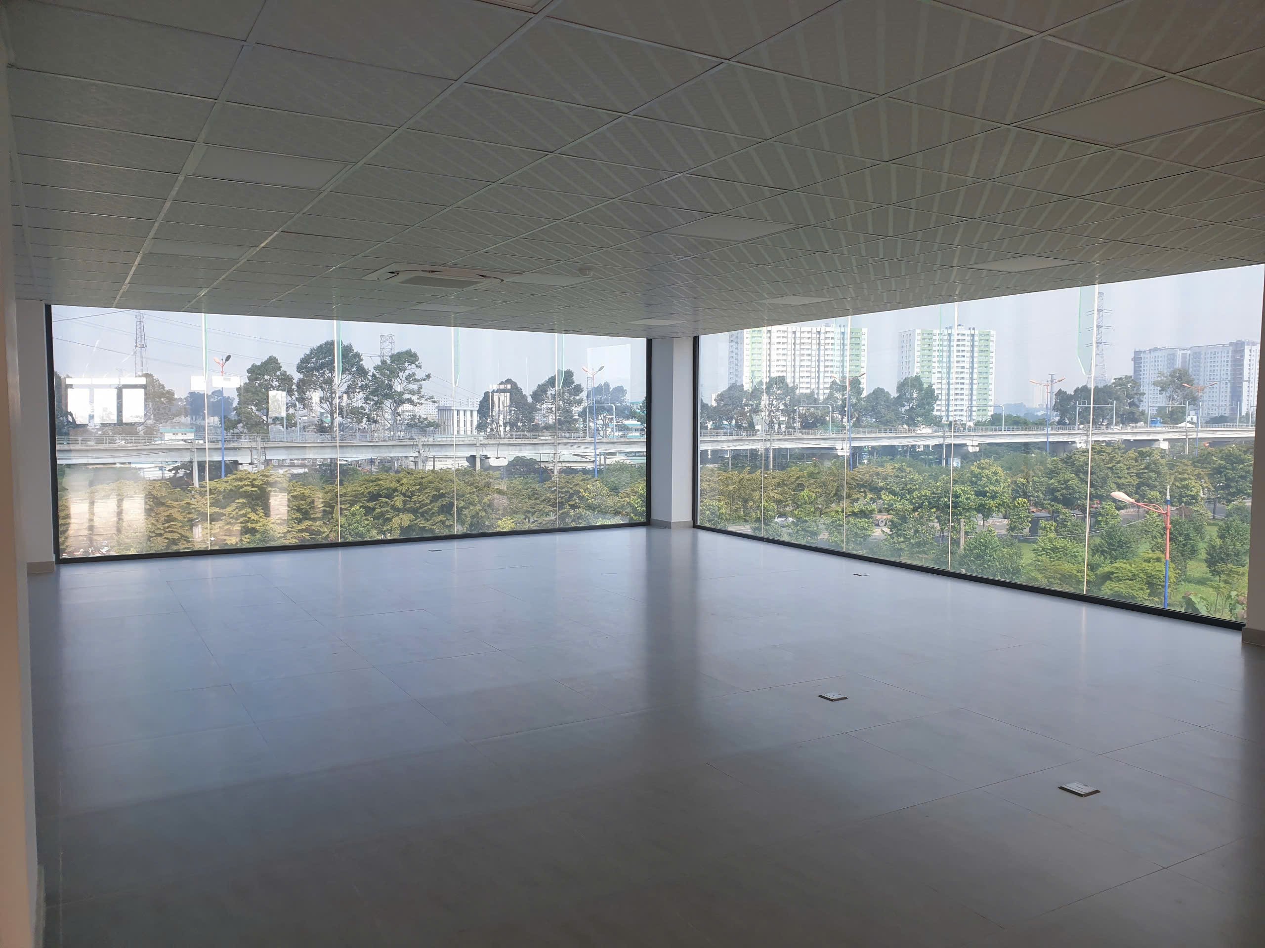 Cho thuê Văn phòng Phường Phước Long A, Quận 9, Diện tích 220m², Giá 48.400 Triệu/tháng 2