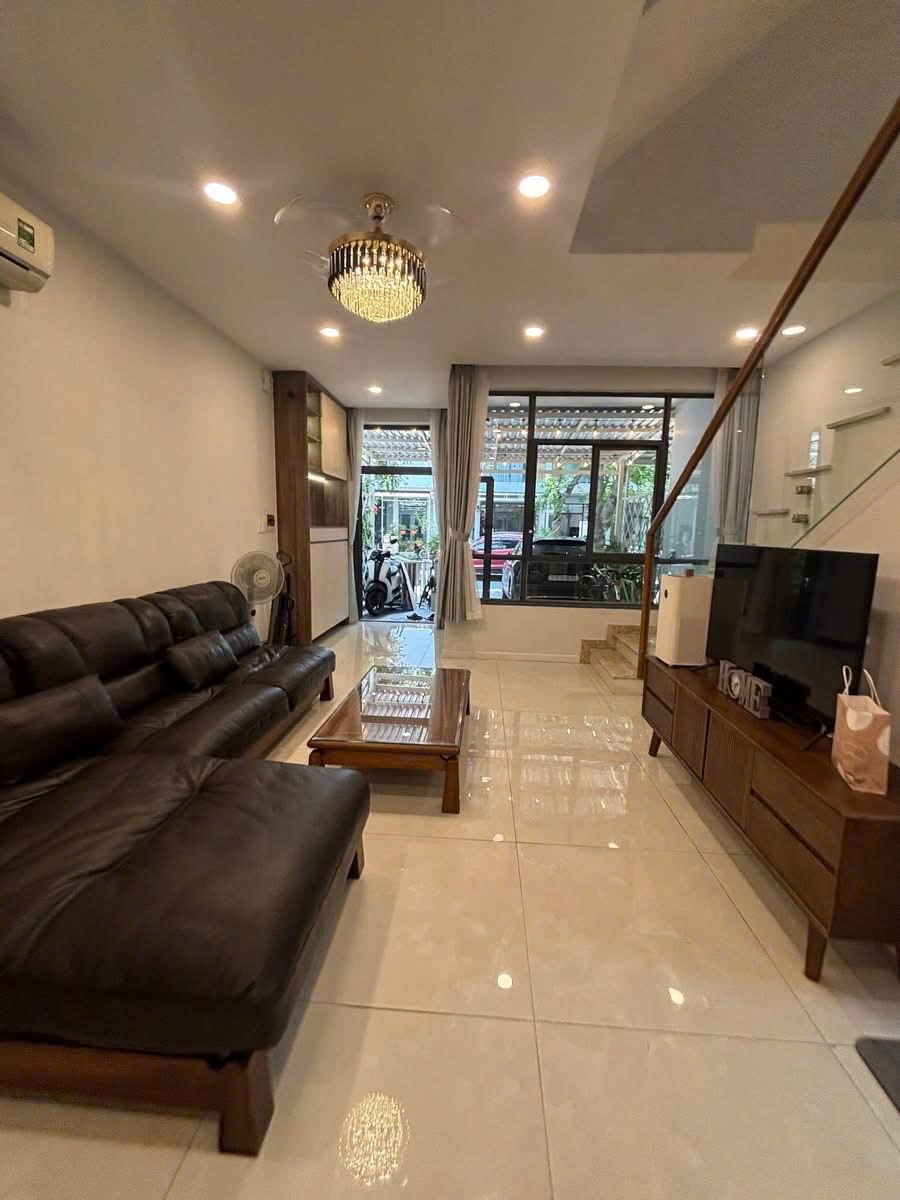 Cho thuê Nhà mặt tiền Quận 9, Hồ Chí Minh, Diện tích 75m², Giá 20 Triệu/tháng 3