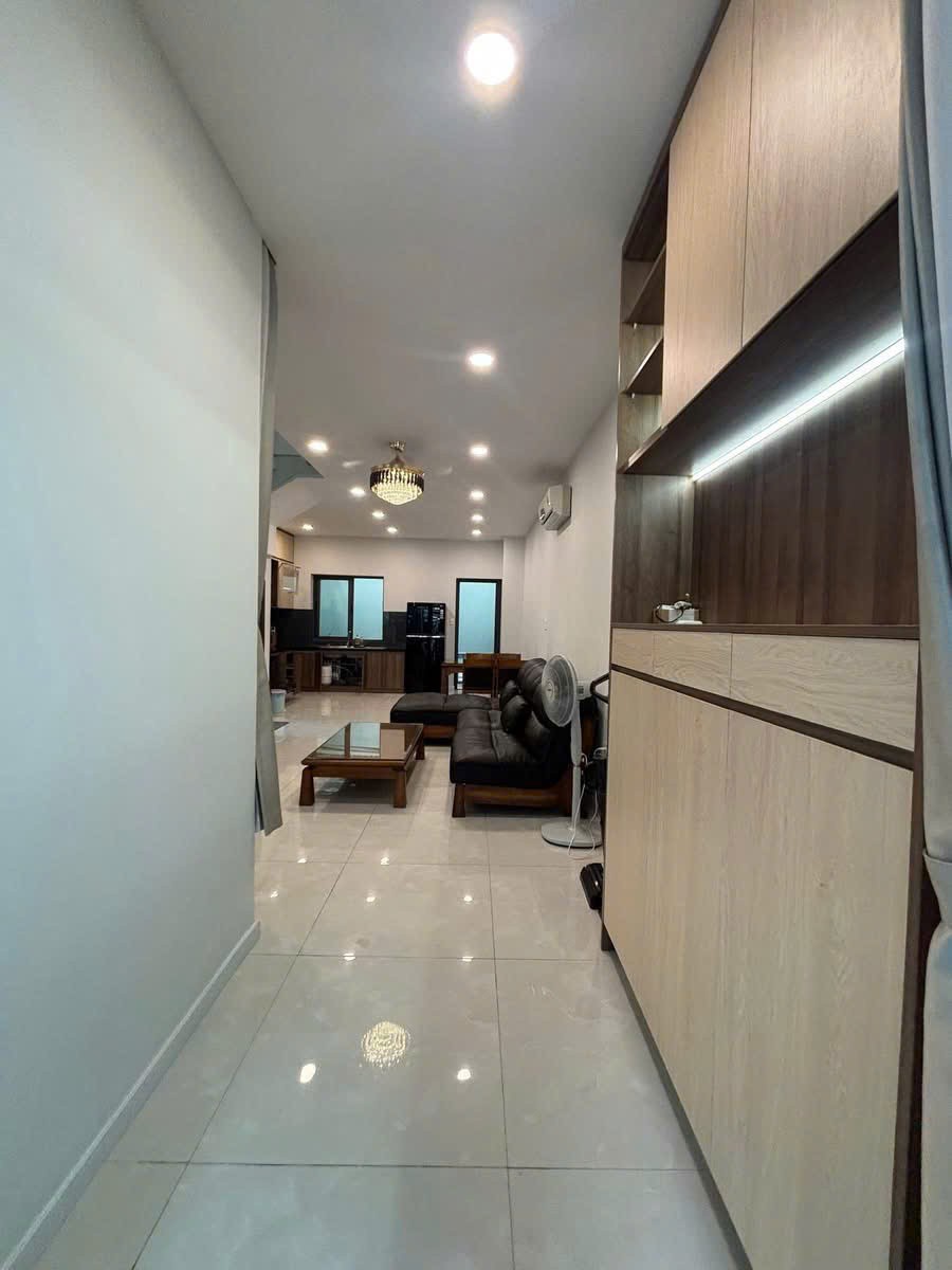 Cho thuê Nhà mặt tiền Quận 9, Hồ Chí Minh, Diện tích 75m², Giá 20 Triệu/tháng 2