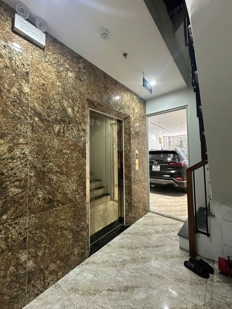 PL TC75 Lai Xá 67.5m2 - 7 tầng TM, 2 ô tô tránh, NT đẹp, giá 14,5 tỷ 5