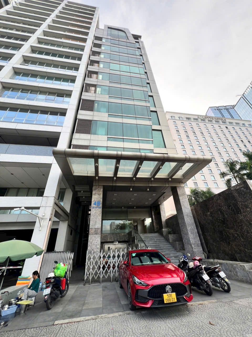 Cho thuê Nhà mặt tiền Phường Bến Nghé, Quận 1, Diện tích 320m², Giá 1.5 Tỷ 6