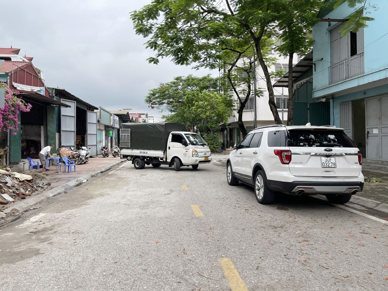 Bán 78,8m2 đất mặt đường 17m, phố Hoa Động, Phường Long Biên - Phù hợp làm văn phòng/nhà xưởng 3