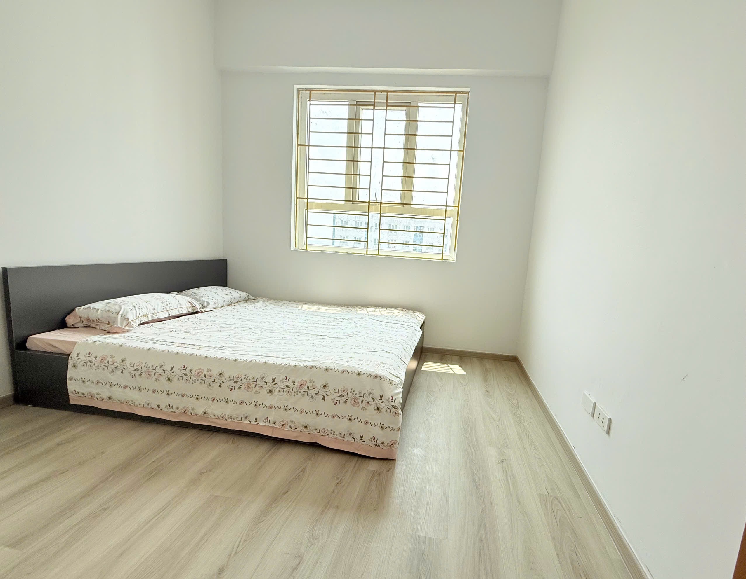Chính chủ bán nhanh căn góc view hồ tầng 18,full nội thất  tại Thanh Hà Mường Thanh