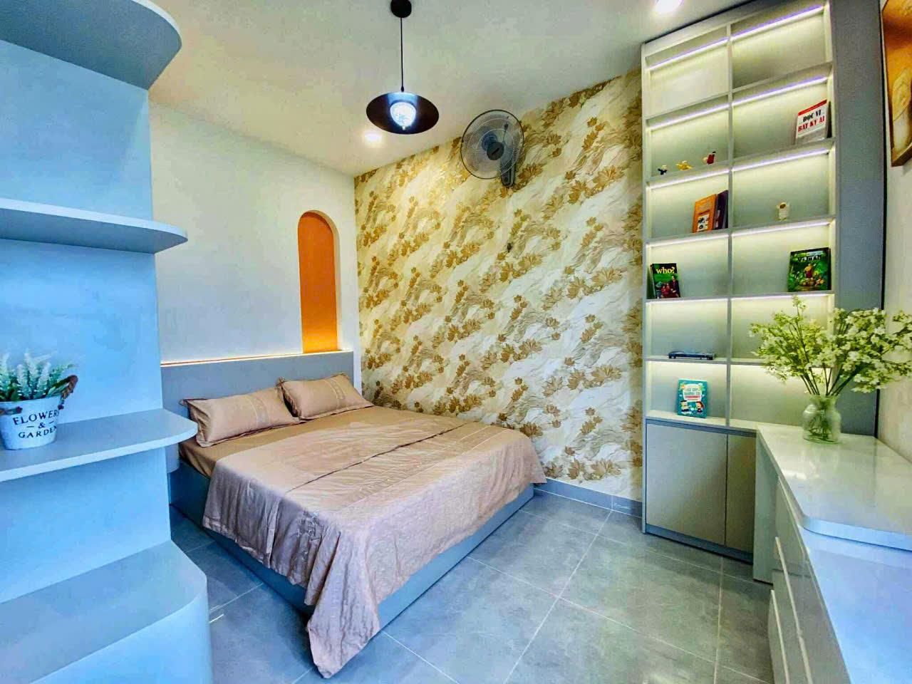 HOT - VỊ TRÍ SIÊU ĐẮC ĐỊA - HẺM Ô TÔ ĐỖ CỬA PHƯỜNG TÂN HƯNG, Q7 - CHỈ 7 T.Ỷ NHỈNH