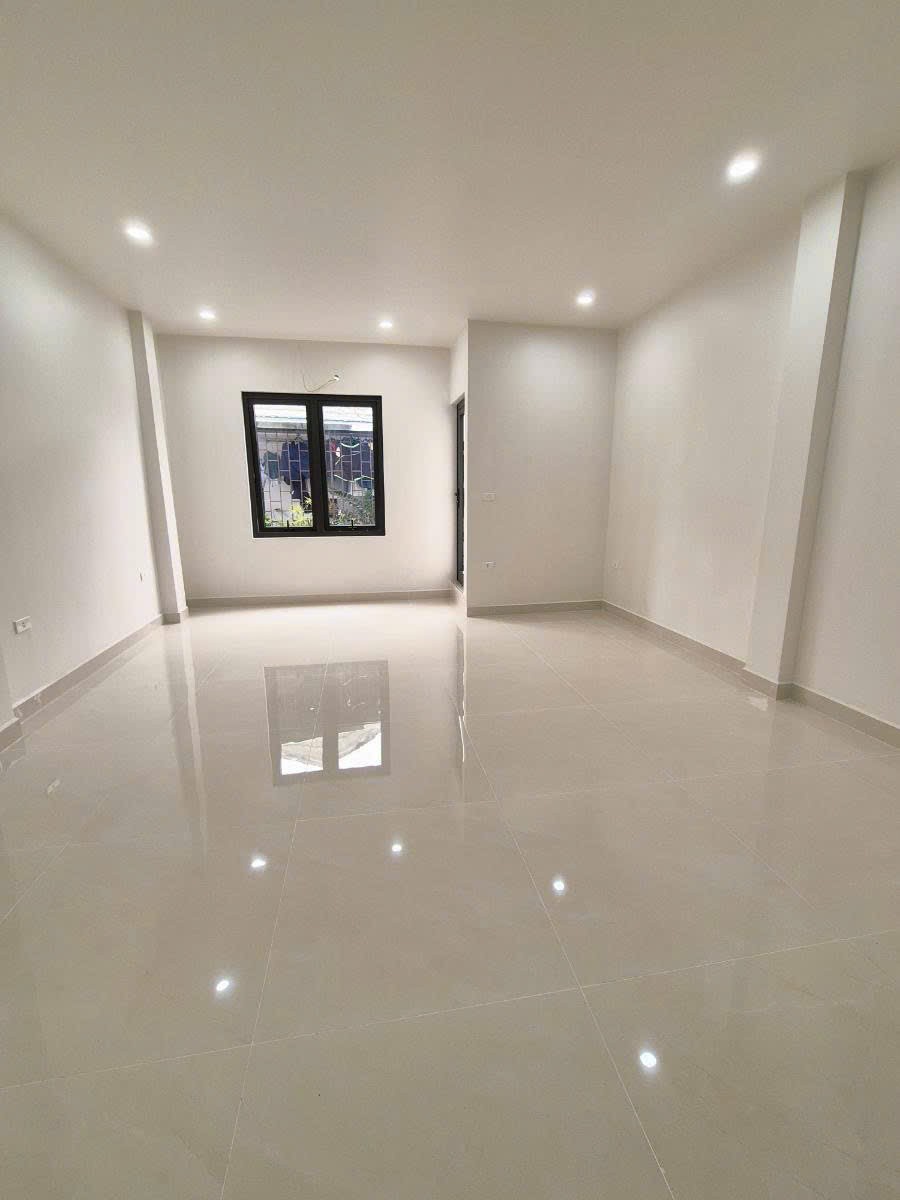 Bán nhà Tôn Đức Thắng mặt ngõ kinh doanh 30m ra phố 45m xây 6 tầng thang máy 4