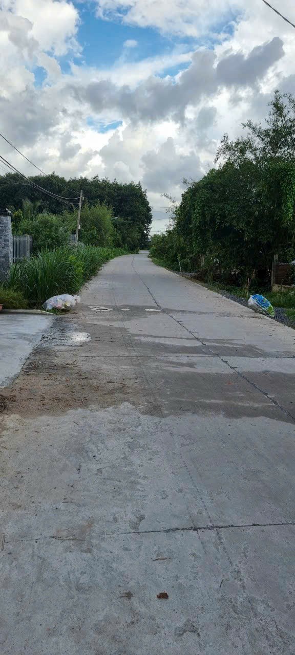 1000m2 ( có 241m2 thổ cư) góc 2 mặt tiền 1/ Trung Lập xã Trung Lập Thượng, Củ Chi giá 4 tỷ