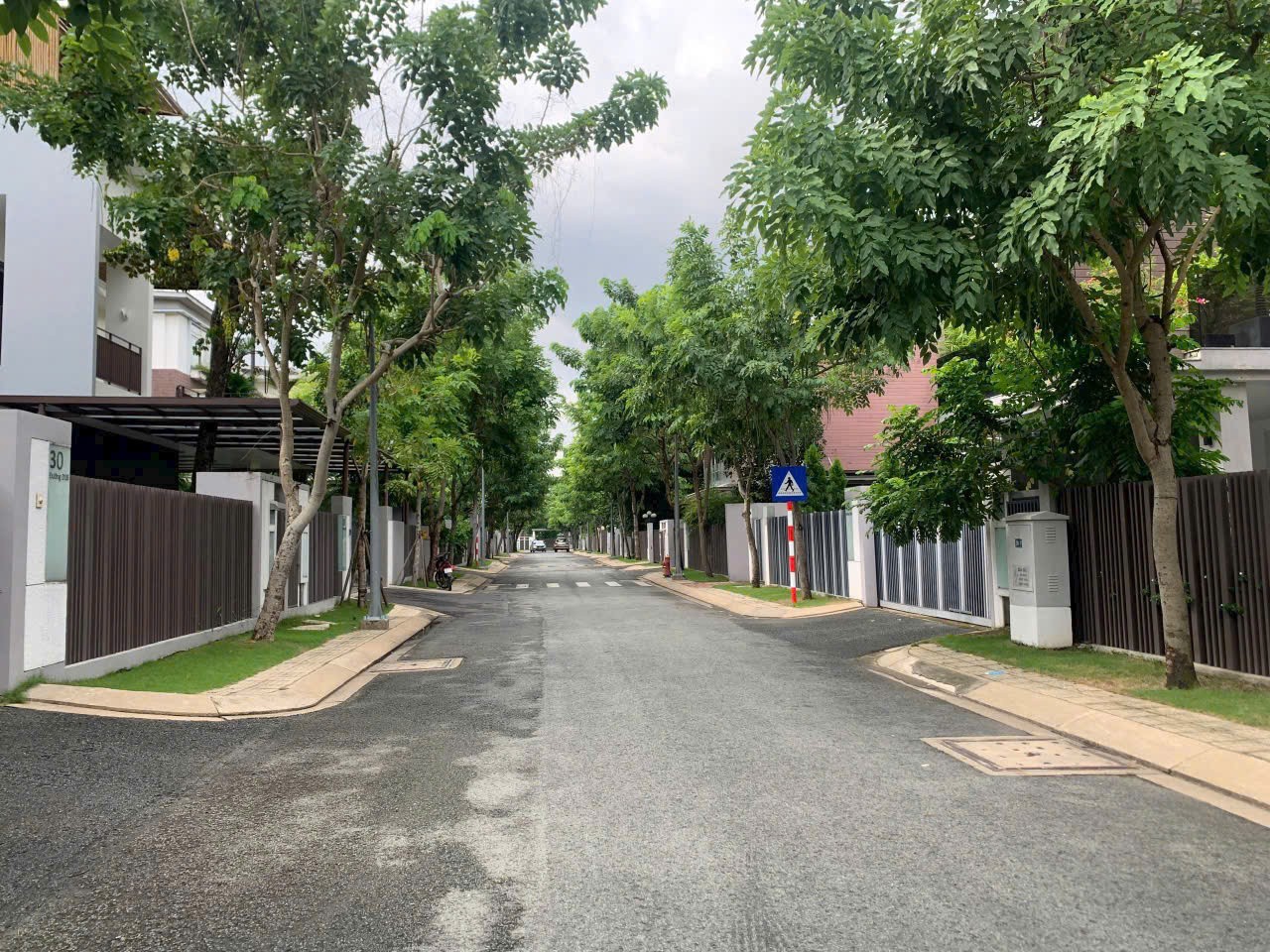 Cho thuê Biệt thự Phường Phước Long B, Quận 9, Diện tích 388m², Giá 60 Triệu/tháng 6