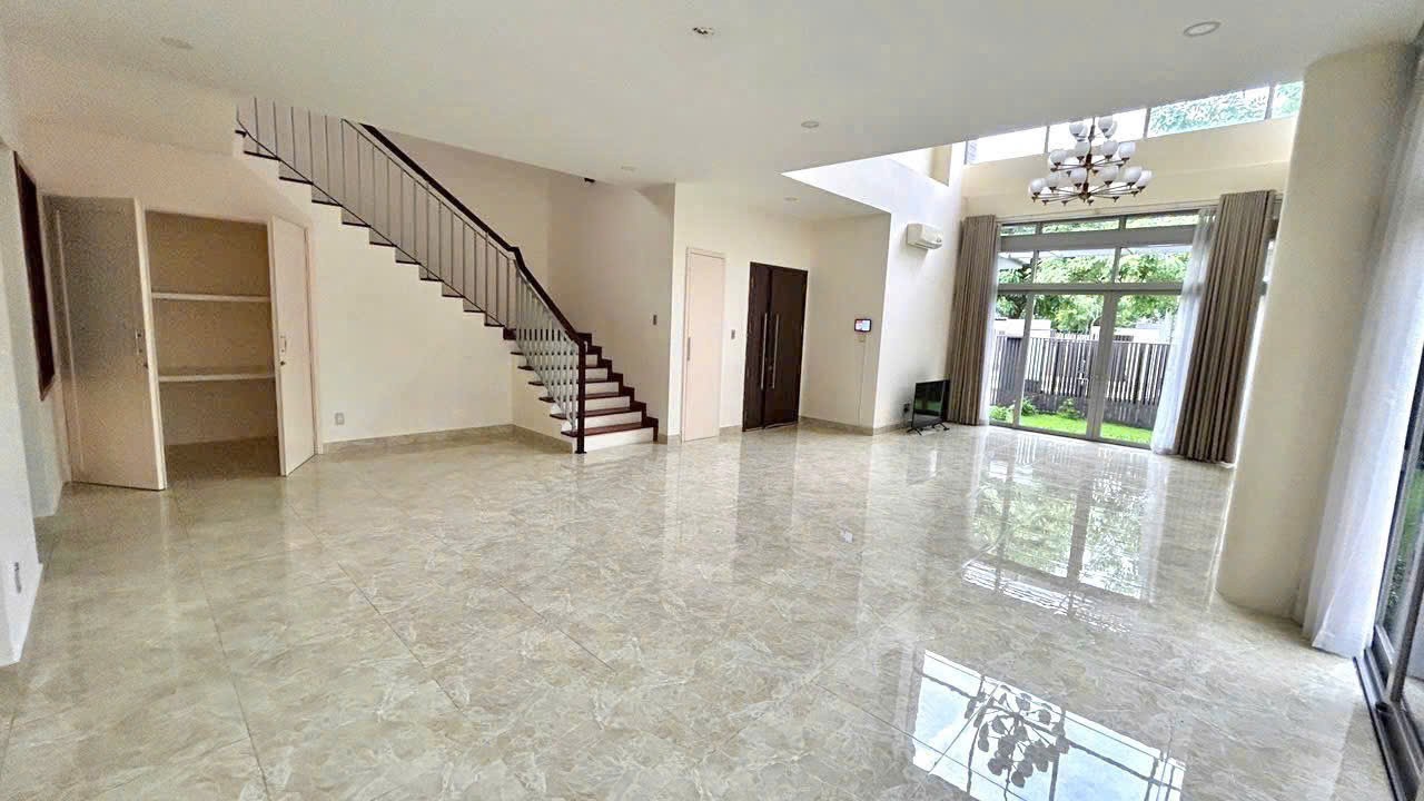 Cho thuê Biệt thự Phường Phước Long B, Quận 9, Diện tích 388m², Giá 60 Triệu/tháng