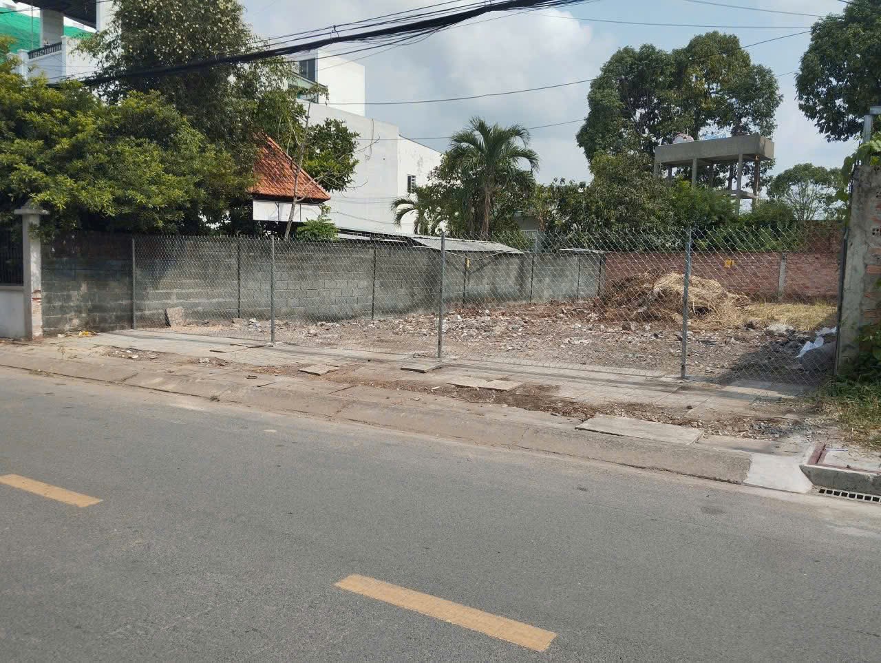 Cần bán Đất Phường Long Trường, Quận 9, Diện tích 233m², Giá 010 Tỷ 2