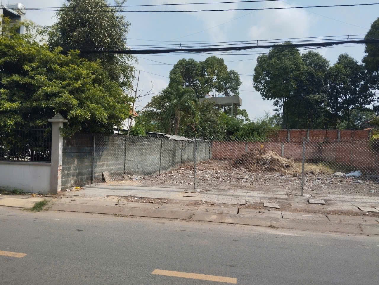 Cần bán Đất Phường Long Trường, Quận 9, Diện tích 233m², Giá 010 Tỷ 4