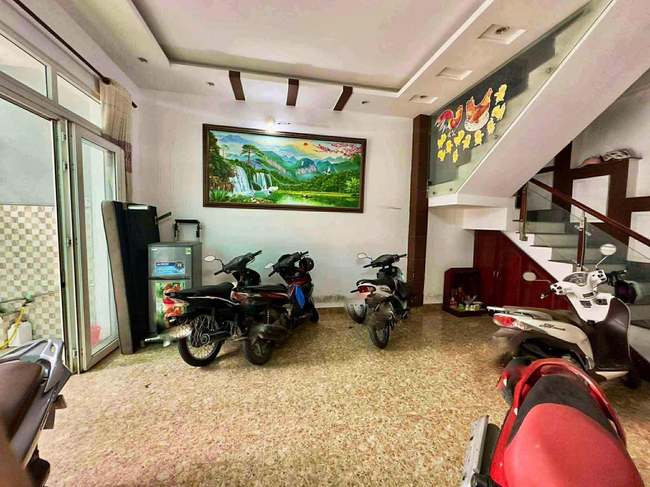 HIẾM - LÔ GÓC 2 MT LÝ PHỤC MAN, 60M2 PHƯỜNG TÂN THUẬN, Q7 - CHỈ NHỈNH 8 T.Ỷ (3D886) 3
