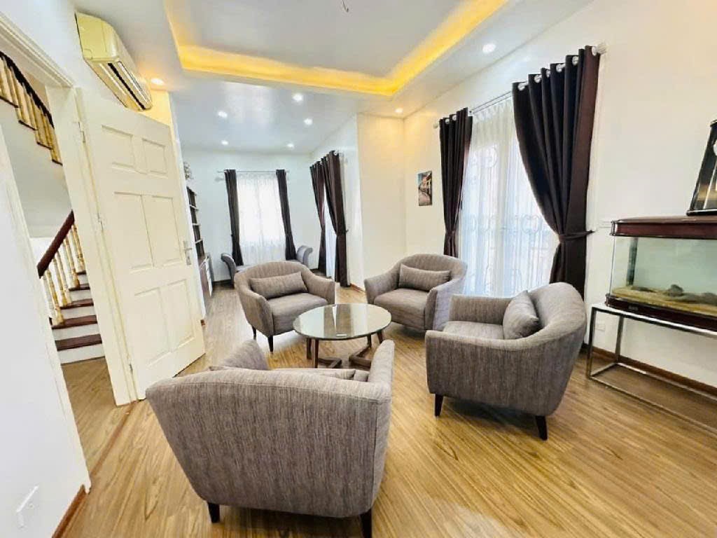 Ở VIP- BT Lideco 245m2 - 5T, 2 mặt đường, NT đẹp, V.hè KD, giá 39,2 tỷ 2