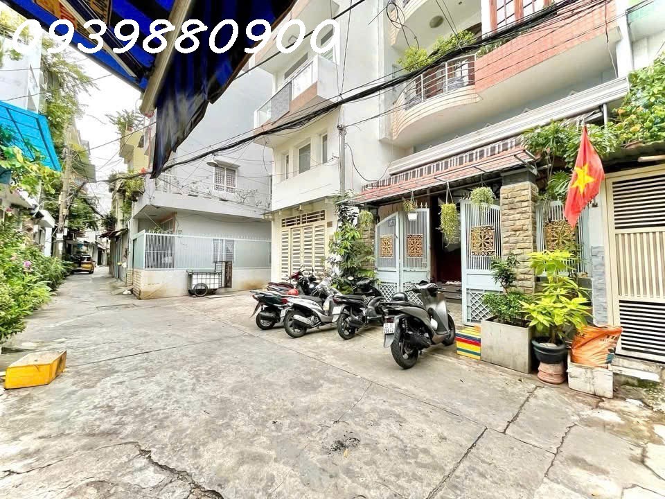HXH tới nhà, 30m ra Trường Sa - 36m2 - 6,35Tỷ.