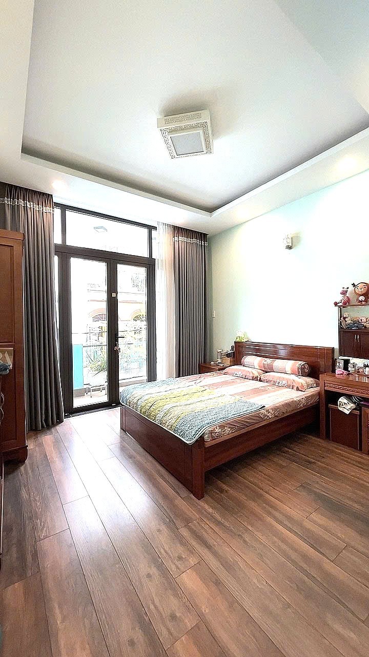Nhỉnh 6 Tỷ TL!, 78M² 3 Tầng, CHỈ 2 CĂN RA HẺM XE HƠI TRÁNH! Lê Đức Thọ Gò Vấp! 4