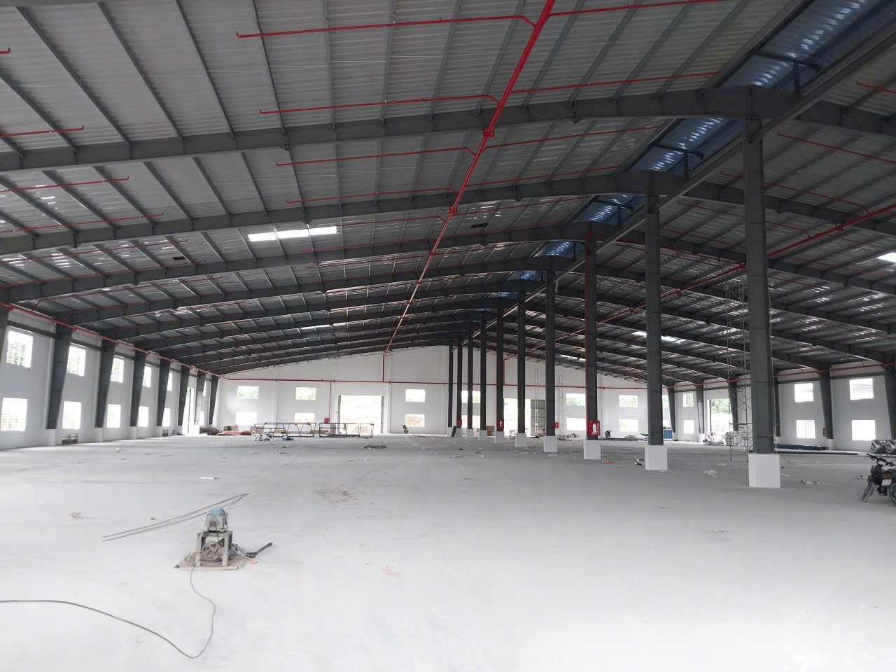 Cho thuê Kho - Nhà xưởng Dĩ An, Bình Dương, Diện tích 2700m², Giá 85 Nghìn/m²/tháng 2