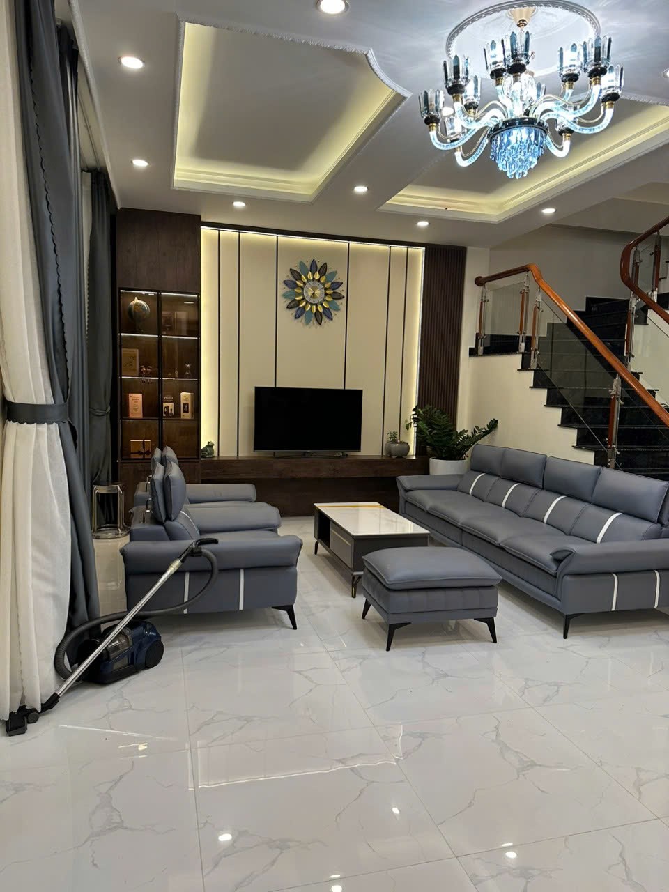 CHO THUÊ VILLA CAO CẤP HIỆN ĐẠI NGUYỄN SIÊU P7 ĐÀ LẠT