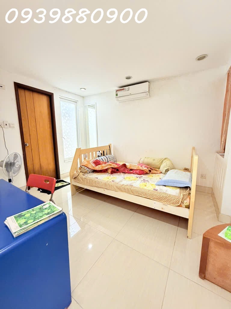 Ngay ngã tư Phú Nhuận, 96m2 - 11,9Tỷ TL. 4