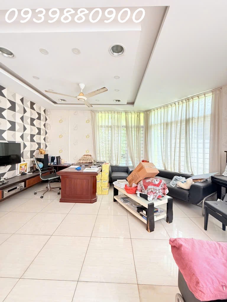 Ngay ngã tư Phú Nhuận, 96m2 - 11,9Tỷ TL. 5