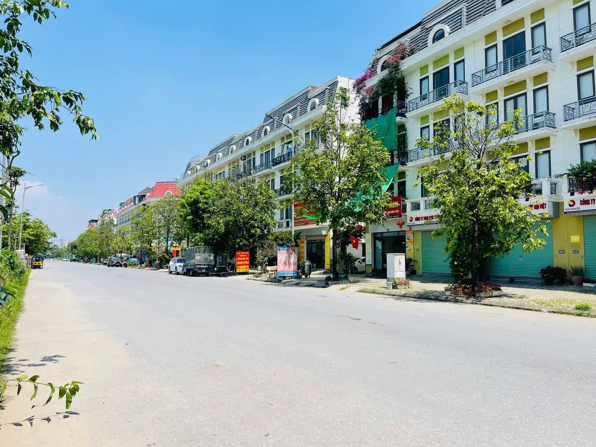 BÁN NHÀ VĂN PHÚ HÀ ĐÔNG  -  LÔ GÓC 3 MẶT THOÁNG – THANG MÁY – VỈA HÈ ĐÁ BÓNG – KINH DOANH  76.2 M2 2