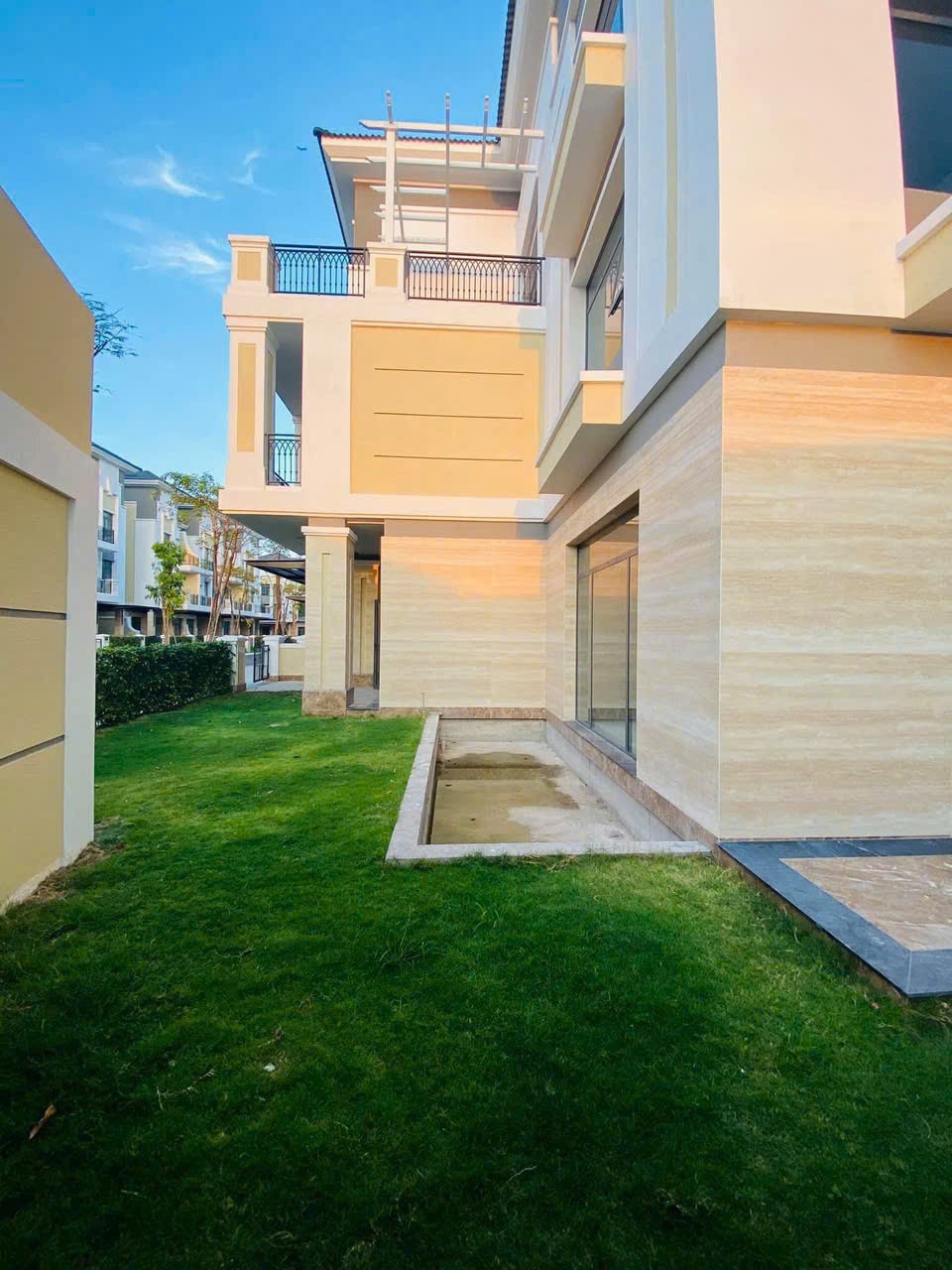 Cần bán Biệt thự Phường Phú Hữu, Quận 9, Diện tích 527m², Giá 57 Tỷ 3