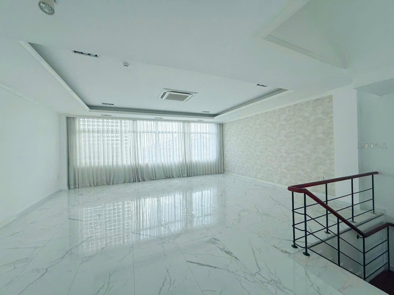 Cho thuê Nhà mặt tiền Phường Thủ Thiêm, Quận 2, Diện tích 693m², Giá Thương lượng 5