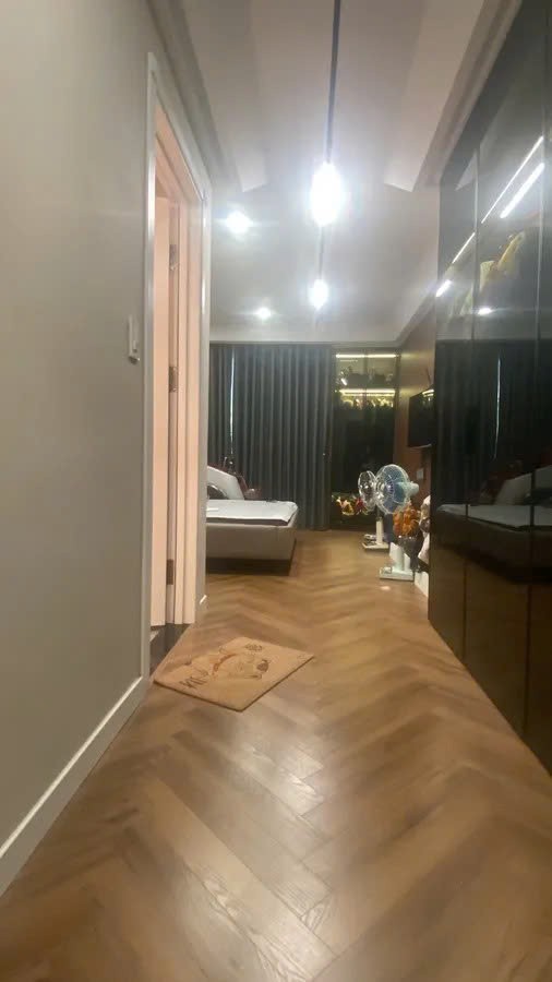 NHÀ ĐẸP TẶNG NỘI THẤT Phố Bồ Đề 52 m2 X 6 Tầng 13.9 tỷ Long Biên Hà Nội.Ô TÔ VÀO NHÀ. 4