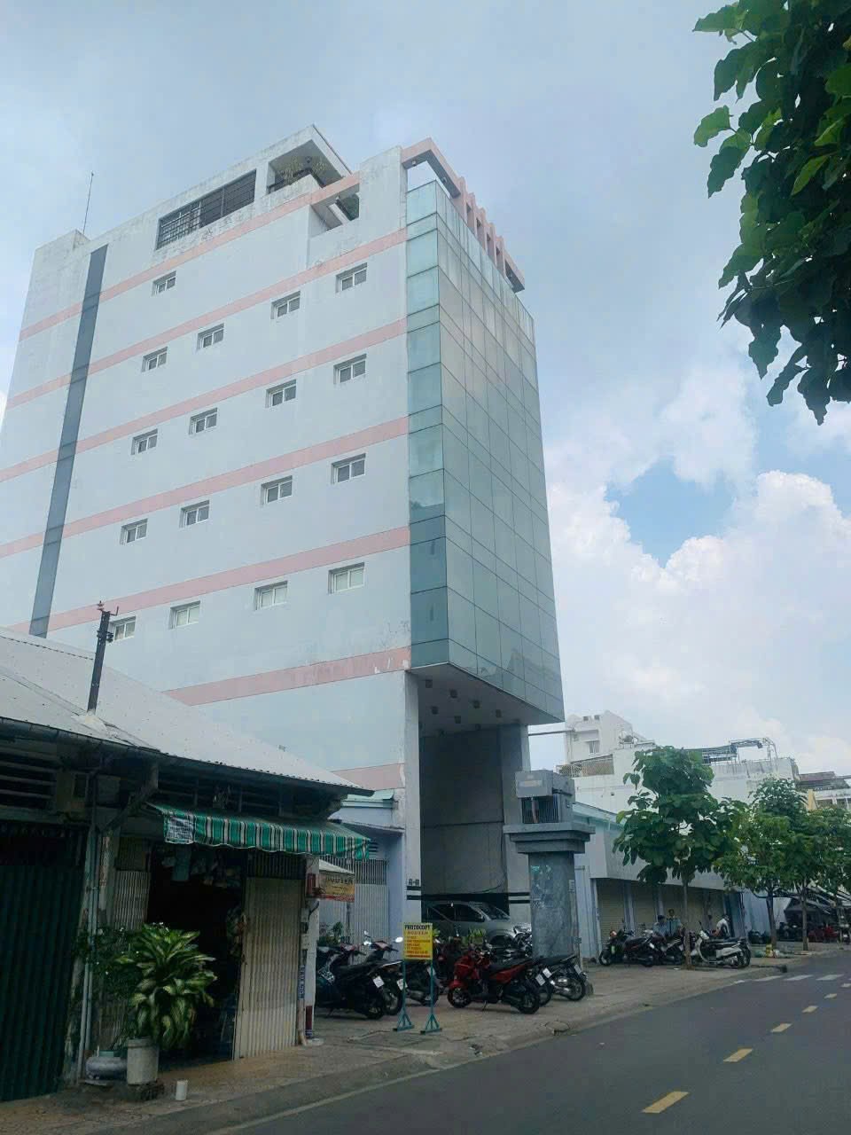 Cần bán Nhà mặt tiền Phường 6, Quận 5, Diện tích 146m², Giá 68 Tỷ 3