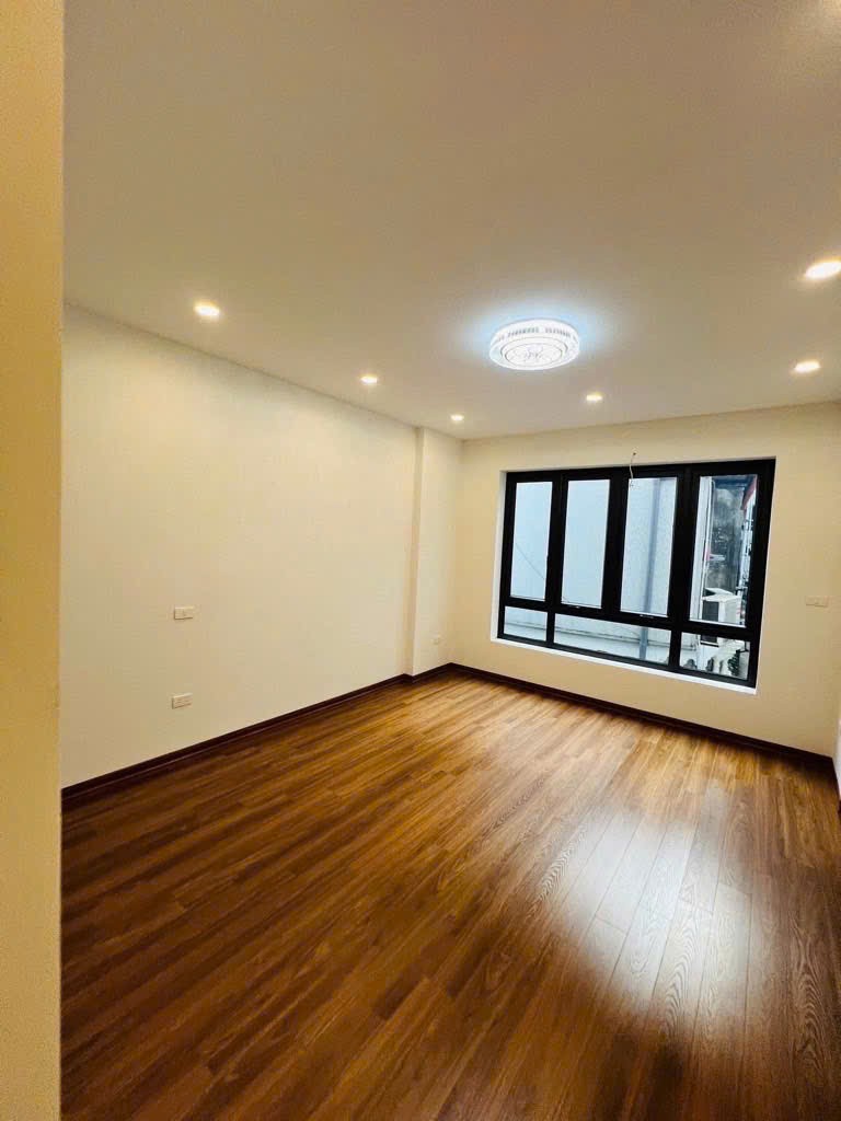 NHÀ MỚI LẠC LONG QUÂN, NGÕ THOÁNG-THÔNG, 5 TẦNG NHÀ MỚI Ở LUÔN GIÁ NHỈNH 8 TỶ 4